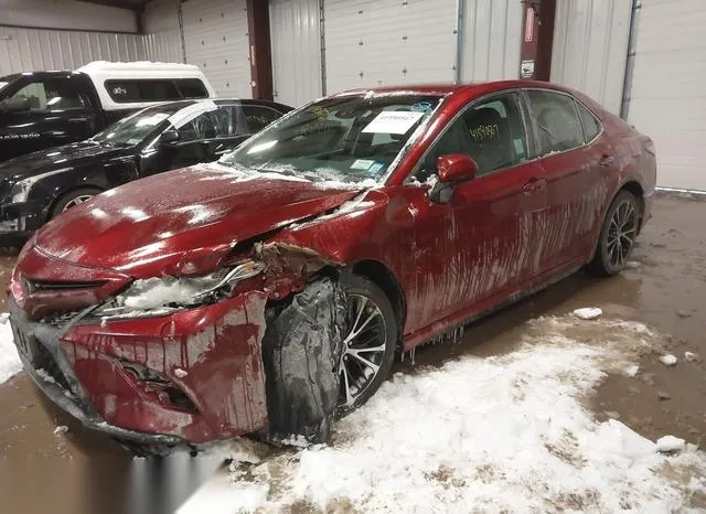 4T1B11HK2JU556267 2018 2018 Toyota Camry- SE 2