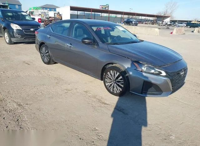 1N4BL4DV1RN352653 2024 2024 Nissan Altima- Sv Fwd 1