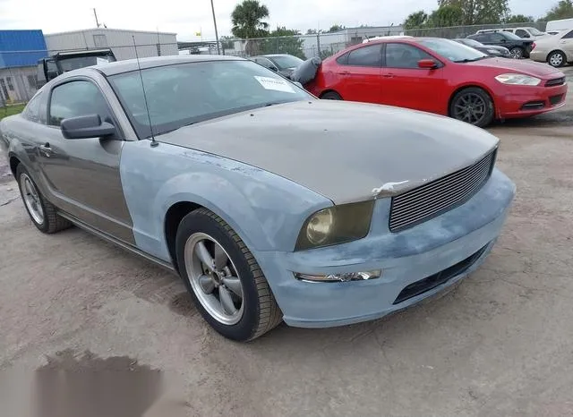 1ZVFT82H655236940 2005 2005 Ford Mustang- Gt Deluxe/Gt Premium 6