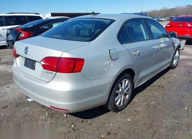 3VWDZ7AJ9BM321488 2011 2011 Volkswagen Jetta- 2-5L Se 4