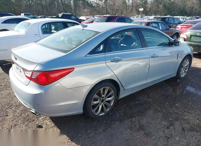 5NPEC4AC8BH137321 2011 2011 Hyundai Sonata- SE 4