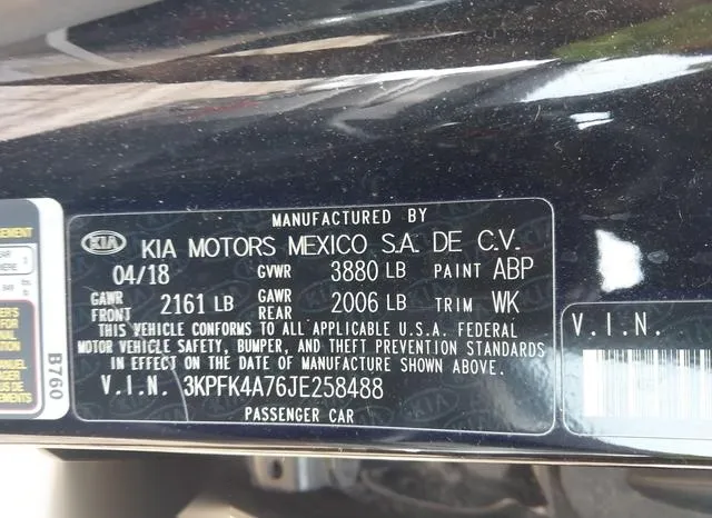 3KPFK4A76JE258488 2018 2018 KIA Forte- LX 9