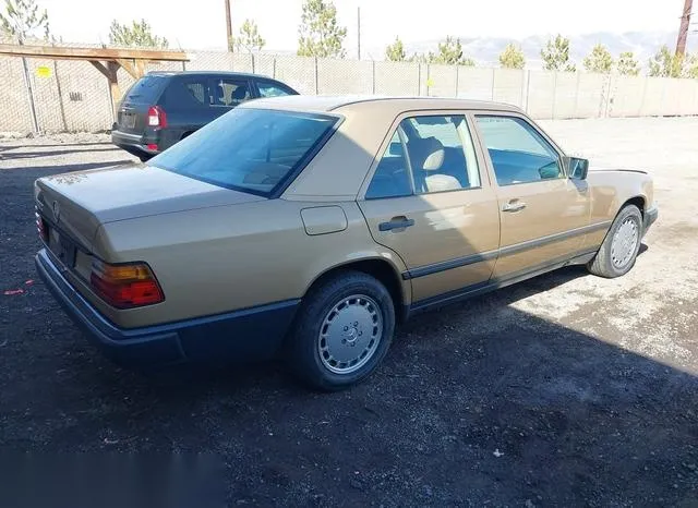 WDBEA30D5GA213584 1986 1986 Mercedes-Benz 300- E 4