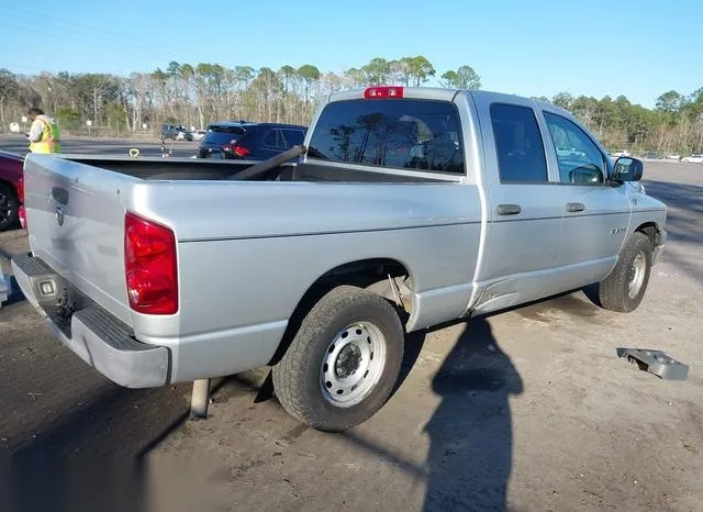 1D7HA18K08J169121 2008 2008 Dodge RAM 1500- St/Sxt 4