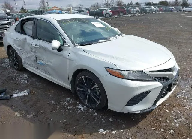 4T1B61HK7JU009352 2018 2018 Toyota Camry- Xse 1