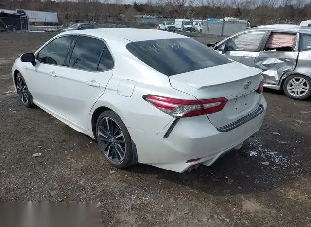 4T1B61HK7JU009352 2018 2018 Toyota Camry- Xse 3