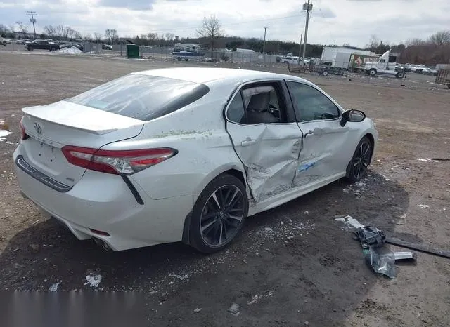 4T1B61HK7JU009352 2018 2018 Toyota Camry- Xse 4