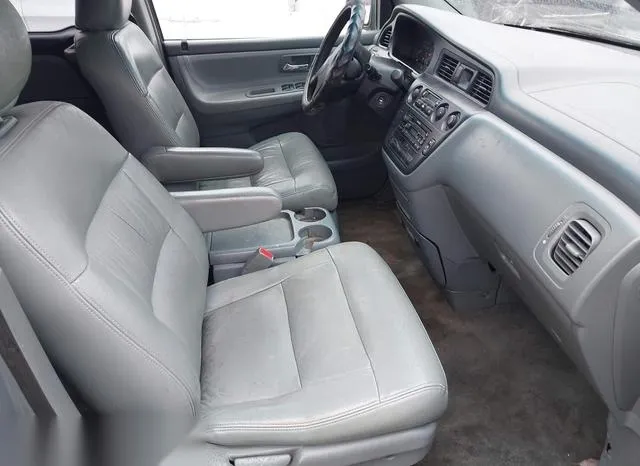 2HKRL18611H576357 2001 2001 Honda Odyssey- EX 5