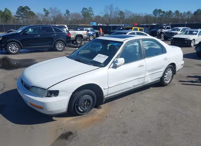 1HGCD5651TA152435 1996 1996 Honda Accord- Ex/Ex-R 2