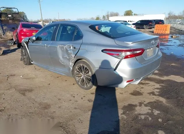 4T1B11HK9JU624922 2018 2018 Toyota Camry- SE 3