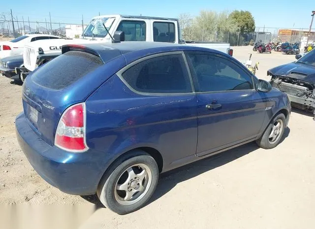 KMHCM36CX8U101731 2008 2008 Hyundai Accent- GS 4