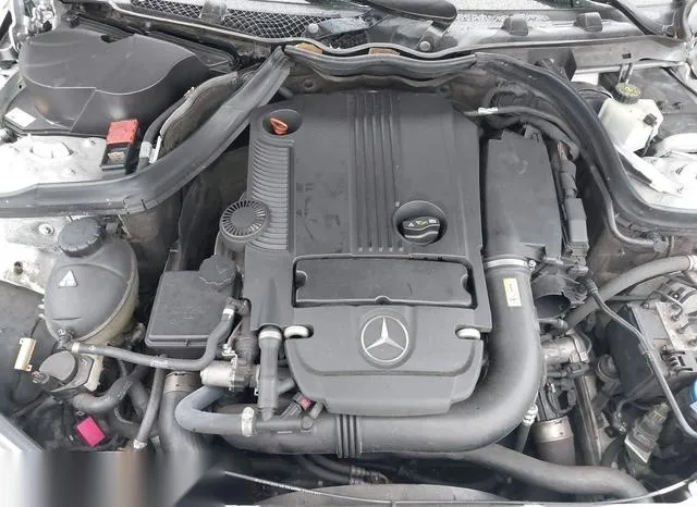 WDDGJ4HB3DF971933 2013 2013 Mercedes-Benz C 250 10