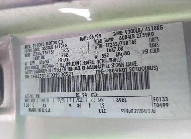 1FBSS31S1XHC00521 1999 1999 Ford E-350 Super Duty- Xl/Xlt 9