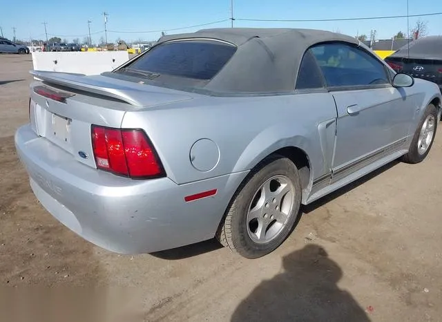 1FAFP4445YF170265 2000 2000 Ford Mustang 4