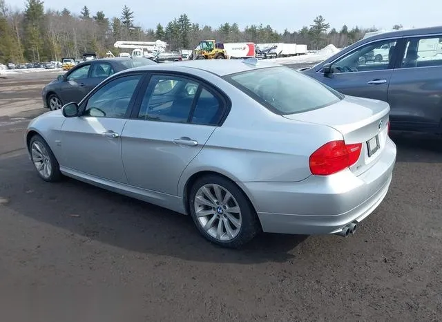 WBAPK5C53BF124337 2011 2011 BMW 3 Series- 328I Xdrive 3