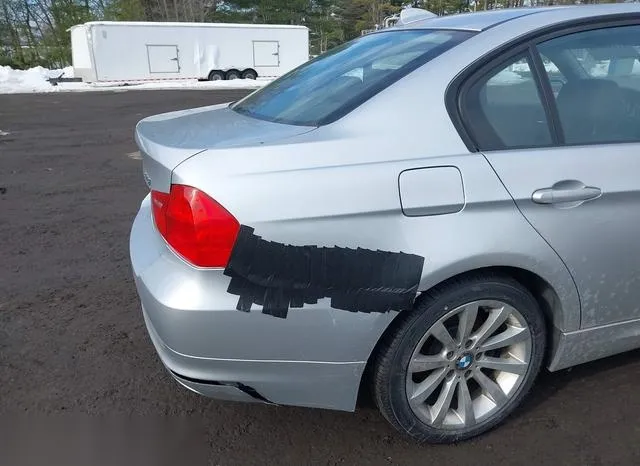 WBAPK5C53BF124337 2011 2011 BMW 3 Series- 328I Xdrive 6