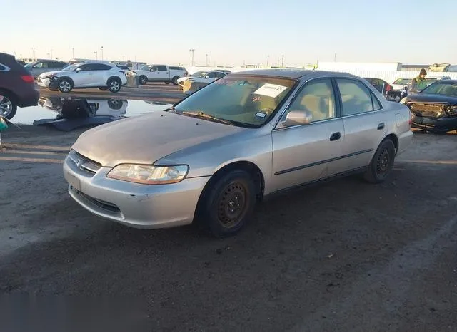 1HGCG5644WA208208 1998 1998 Honda Accord- LX 2