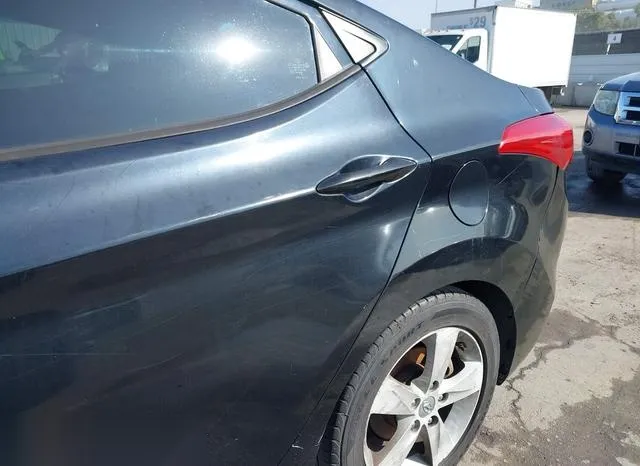 KMHDH4AE2DU669778 2013 2013 Hyundai Elantra- Gls 6