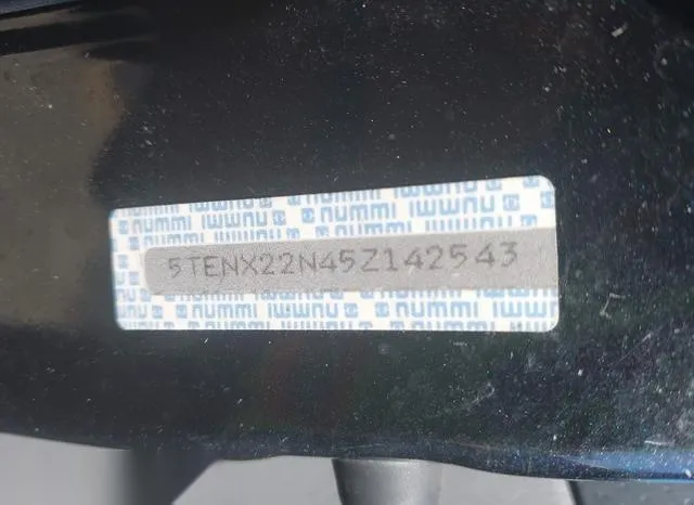 5TENX22N45Z142543 2005 2005 Toyota Tacoma 9