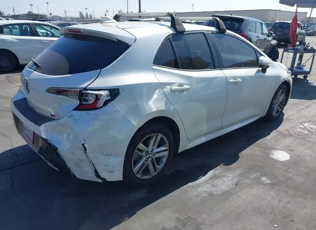 JTND4RBE8L3082724 2020 2020 Toyota Corolla- SE 4