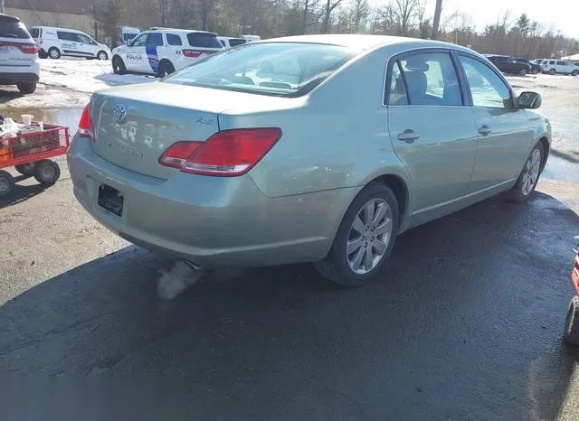 4T1BK36B15U047014 2005 2005 Toyota Avalon- Xls 4