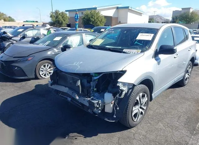 JTMZFREV2JJ176669 2018 2018 Toyota RAV4- LE 6