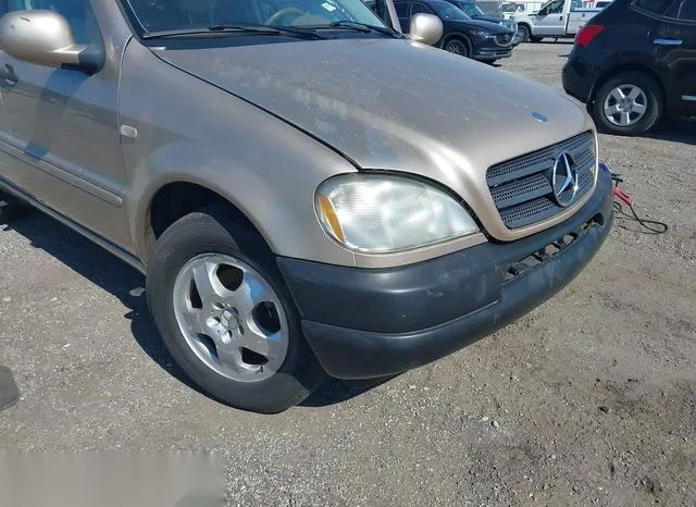 4JGAB54E71A245256 2001 2001 Mercedes-Benz ML 320 6