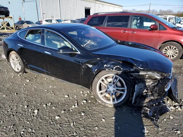 5YJSA1E14GF130596 2016 2016 Tesla MODEL S 4