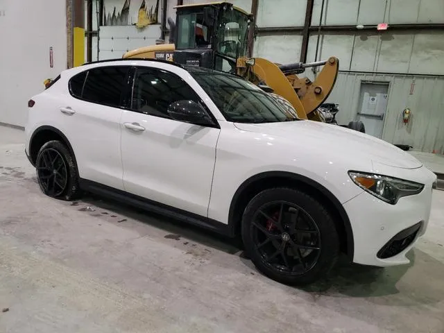 ZASPAKAN2K7C69507 2019 2019 Alfa Romeo Stelvio 4