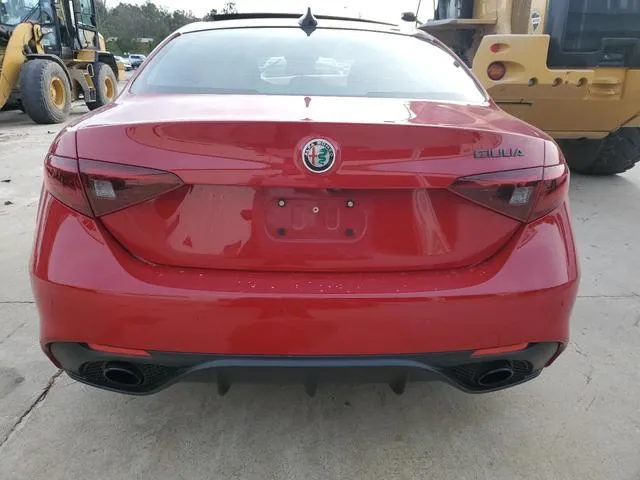 ZARFAMBN4K7607221 2019 2019 Alfa Romeo Giulia- TI 6