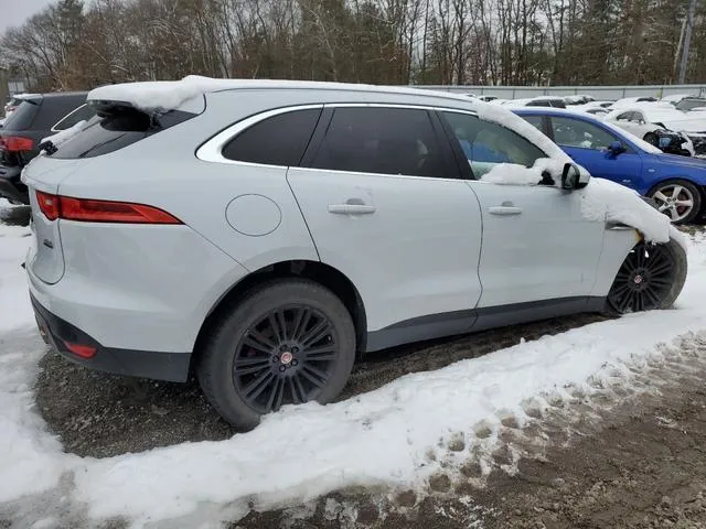 SADCN2EV9JA242803 2018 2018 Jaguar F-Pace- Portfolio 3