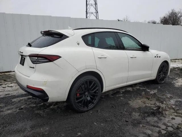 ZN661XUA6NX390781 2022 2022 Maserati Levante- Base 3