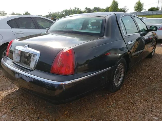 1LNHM83W4YY784293 2000 2000 Lincoln Town Car- Cartier 4