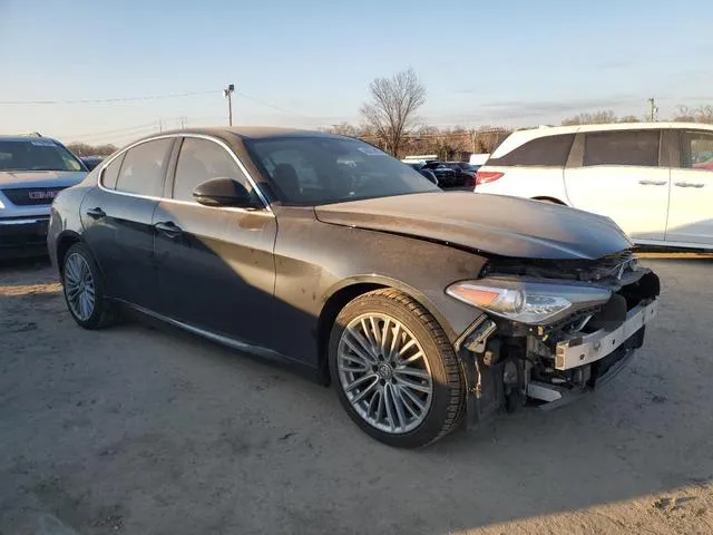 ZARFAEEN5H7528862 2017 2017 Alfa Romeo Giulia- Ti Q4 4