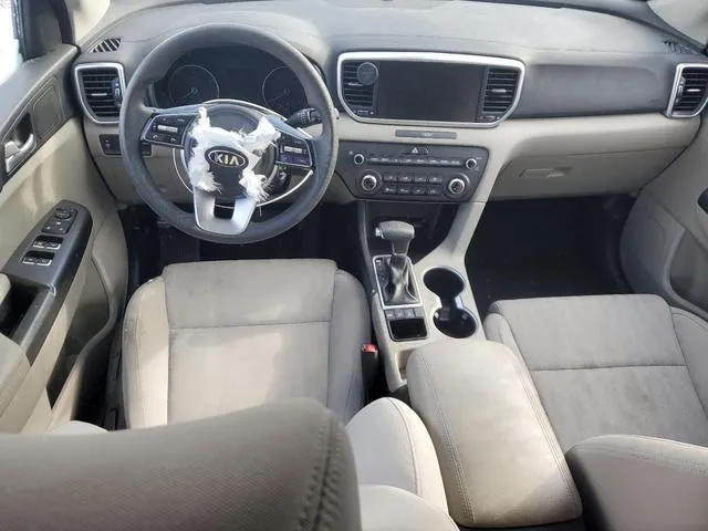 KNDPMCAC7M7885517 2021 2021 KIA Sportage- LX 8