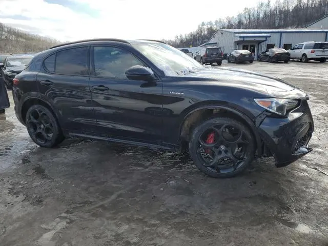 ZASPAKBN2N7D49215 2022 2022 Alfa Romeo Stelvio- TI 4