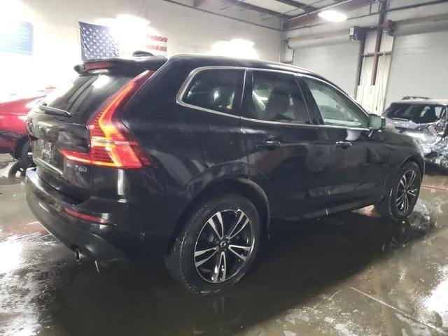 YV4A22RK3J1024218 2018 2018 Volvo XC60- T6 Momentum 3