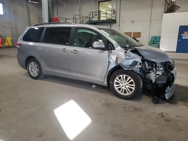 5TDYK3DC5DS359205 2013 2013 Toyota Sienna- Xle 4