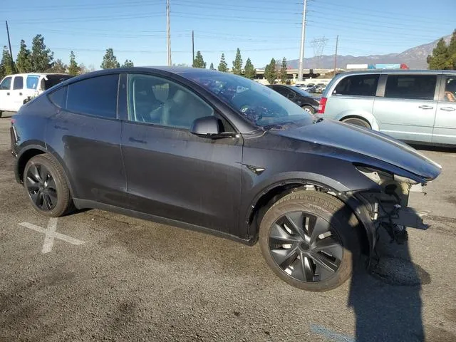 7SAYGDED7RF117657 2024 2024 Tesla MODEL Y 4