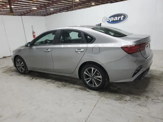 3KPF24AD7PE588591 2023 2023 KIA Forte- LX 2