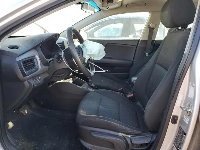 3KPA24AB5JE120049 2018 2018 KIA Rio- LX 7