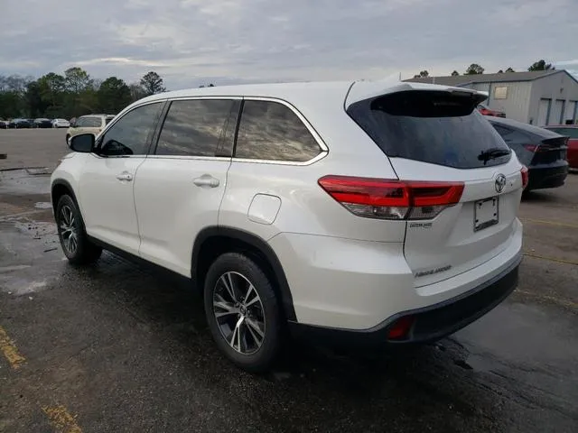 5TDZZRFH0KS348878 2019 2019 Toyota Highlander- LE 2