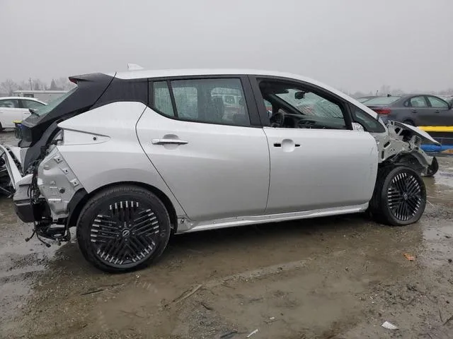 1N4CZ1CV1SC558995 2025 2025 Nissan Leaf- Sv Plus 3