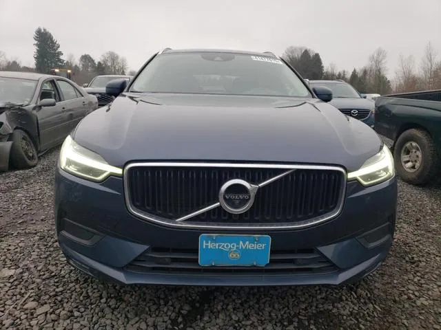 YV4102RK6J1071944 2018 2018 Volvo XC60- T5 Momentum 5