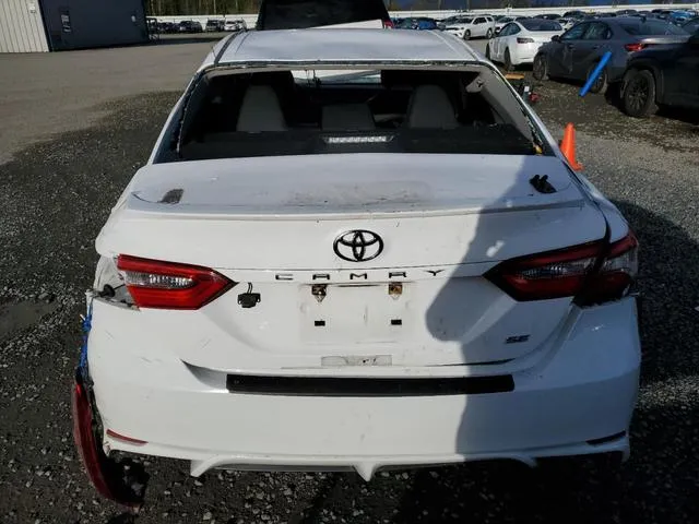 4T1B11HK6JU043006 2018 2018 Toyota Camry- L 6