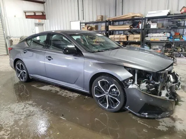 1N4BL4CV7RN383987 2024 2024 Nissan Altima- SR 4