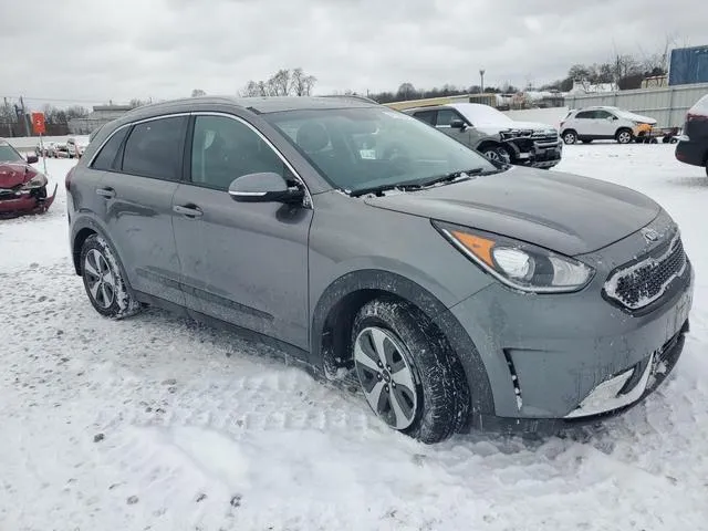 KNDCC3LCXH5050060 2017 2017 KIA Niro- EX 4