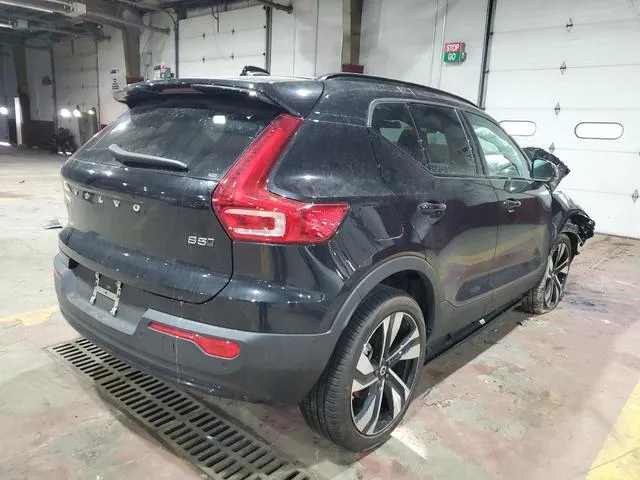 YV4L12UL8R2316450 2024 2024 Volvo XC40- Plus 3