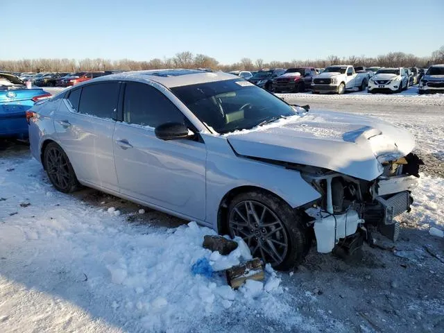 1N4AL4CV6PN321988 2023 2023 Nissan Altima- SR 4