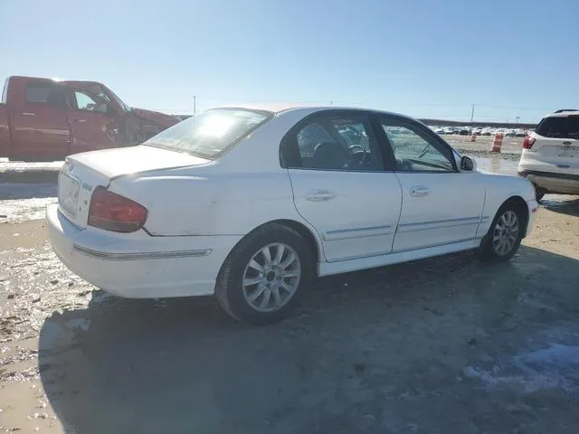 KMHWF35H84A042808 2004 2004 Hyundai Sonata- Gls 3